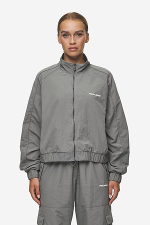 Pegador Jella Trackjacket Deep Grey Hauptansicht aus der Most Alive Kollektion für DaHerren