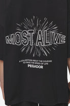 Pegador Nisa Heavy Oversized Tee Washed Black Detailshot aus der Most Alive Kollektion für DaHerren