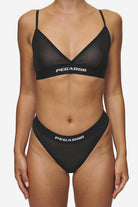 Pegador Katia String Black White Detailshot aus der Most Alive Kollektion für DaHerren