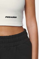 Pegador Ayla Crop Top Washed Coconut Milk Black Detailshot aus der Never Too Late Kollektion für DaHerren