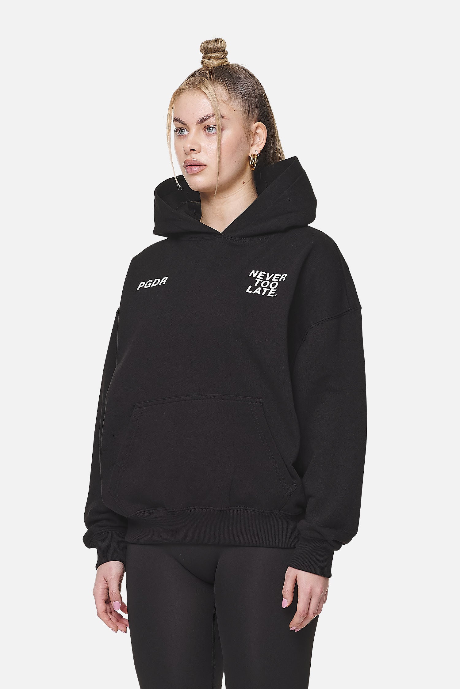 Pegador Airville Oversized Hoodie Black Gegenansicht aus der Never Too Late Kollektion für DaHerren