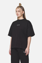 Pegador Arendal Logo Heavy Oversized Tee Black White Gegenansicht aus der Never Too Late Kollektion für DaHerren