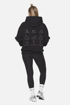 Pegador Idalia Oversized Hoodie Black Detailshot aus der Never Too Late Kollektion für DaHerren