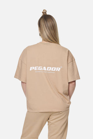 Pegador Arendal Logo Heavy Oversized Tee Washed Safari Sand White Hauptansicht aus der Never Too Late Kollektion für DaHerren