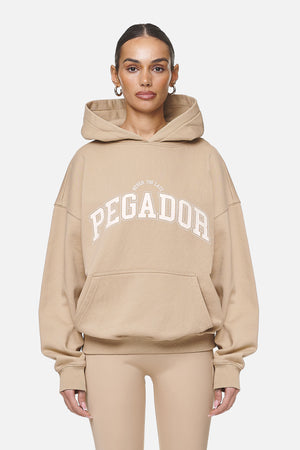 Pegador Wayruna Oversized Hoodie Washed Safari Sand Hauptansicht aus der Never Too Late Kollektion für DaHerren