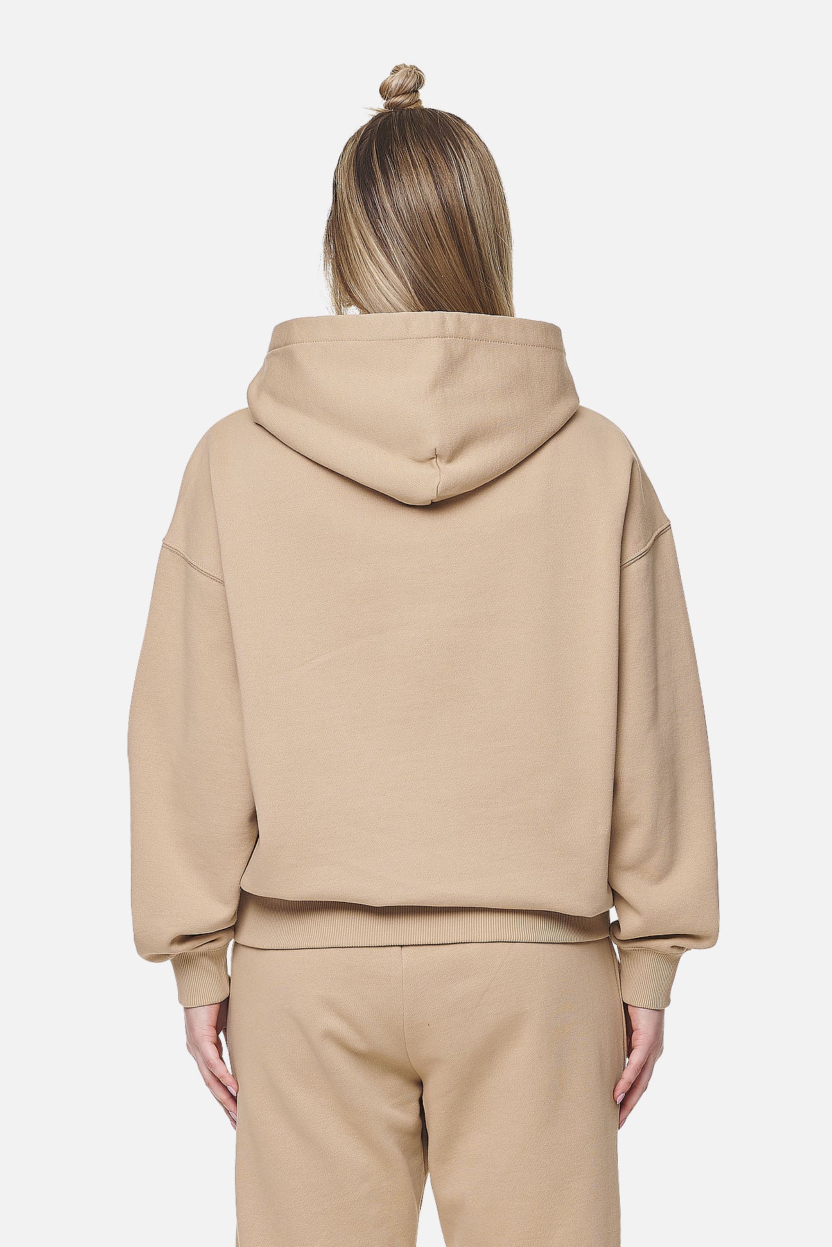 Pegador Julago Oversized Hoodie Washed Safari Sand Gegenansicht aus der Never Too Late Kollektion für DaHerren