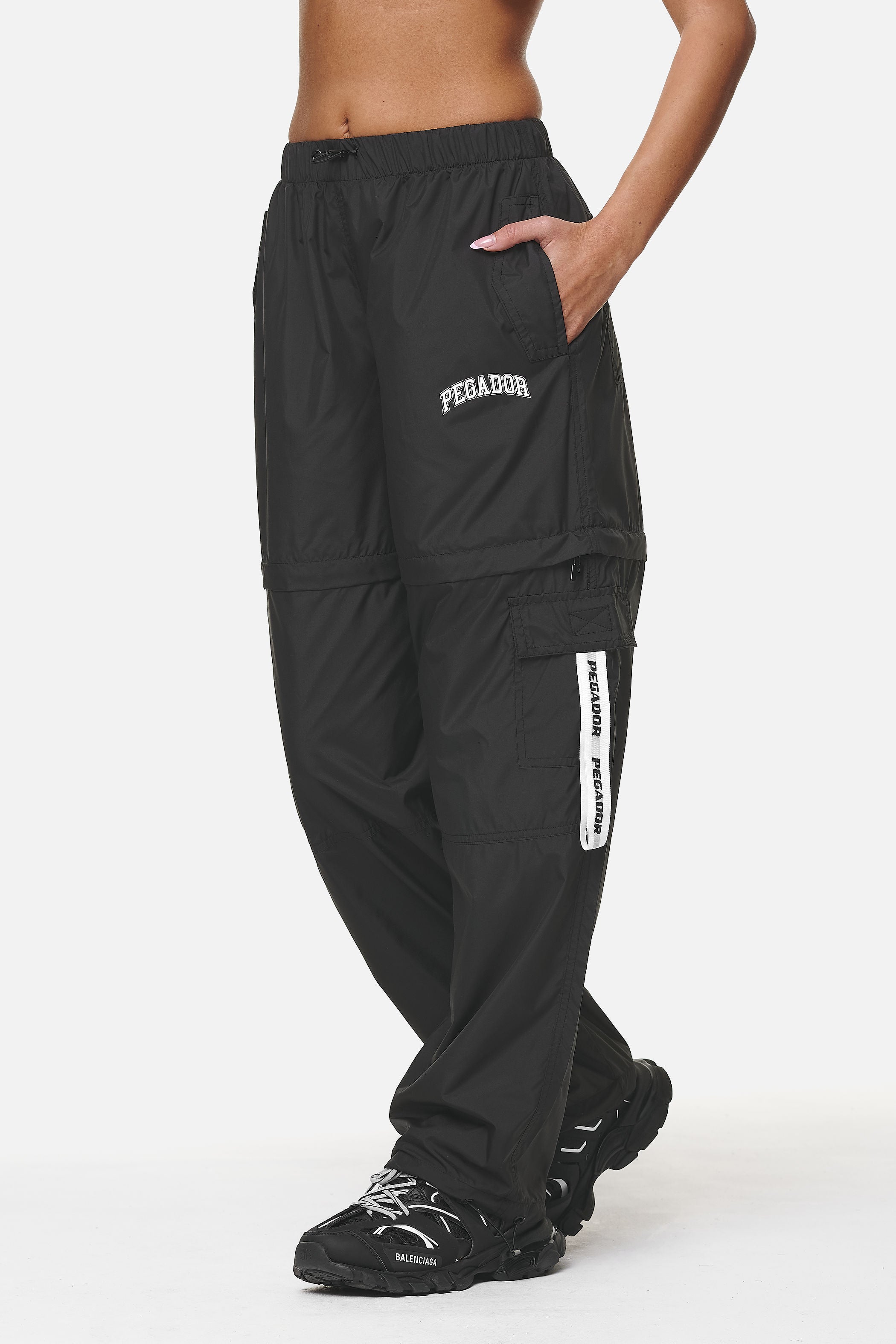 Pegador Dalga Tracksuit Zip Pants 2 In 1 Black Hauptansicht aus der Never Too Late Kollektion für DaHerren