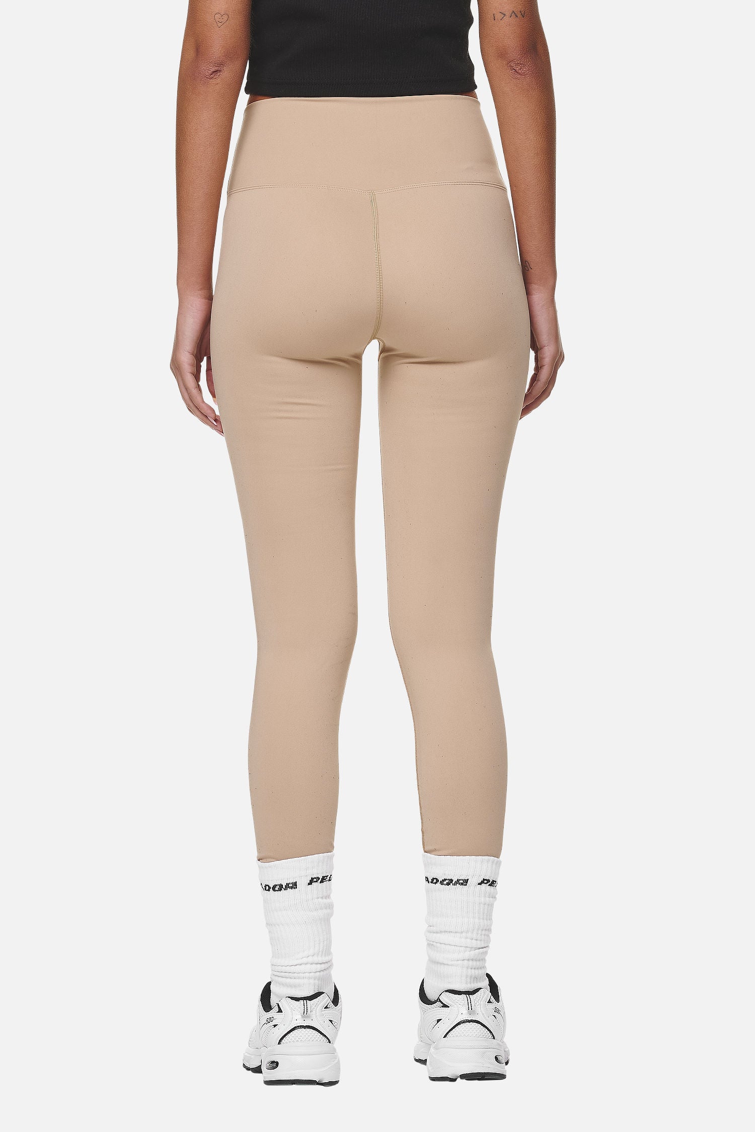 Pegador Kilgra Leggings Safari Sand Gegenansicht aus der Never Too Late Kollektion für DaHerren