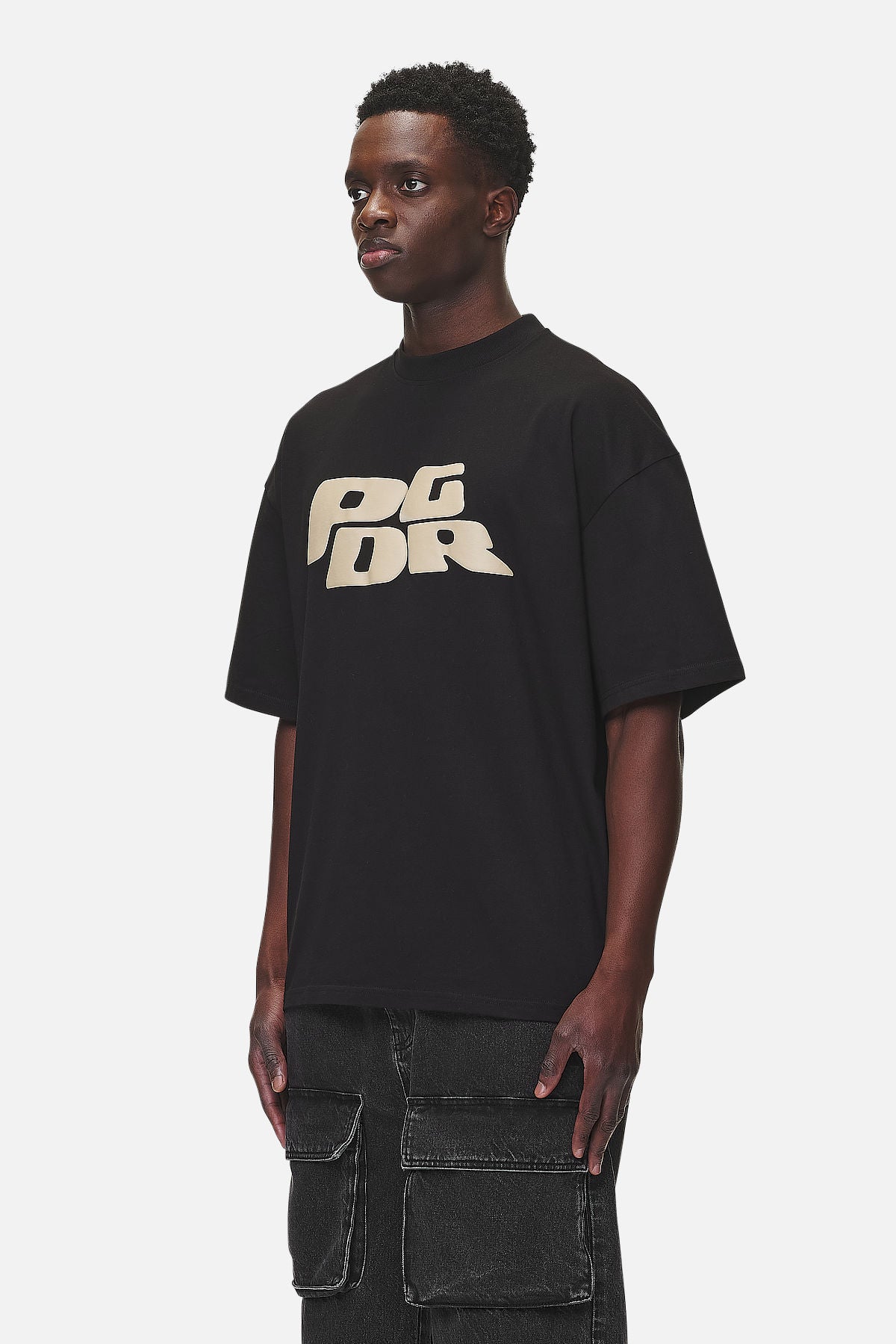 Pegador Danico Boxy Tee Washed Black Seitenansicht aus der Never Too Late Kollektion für Herren