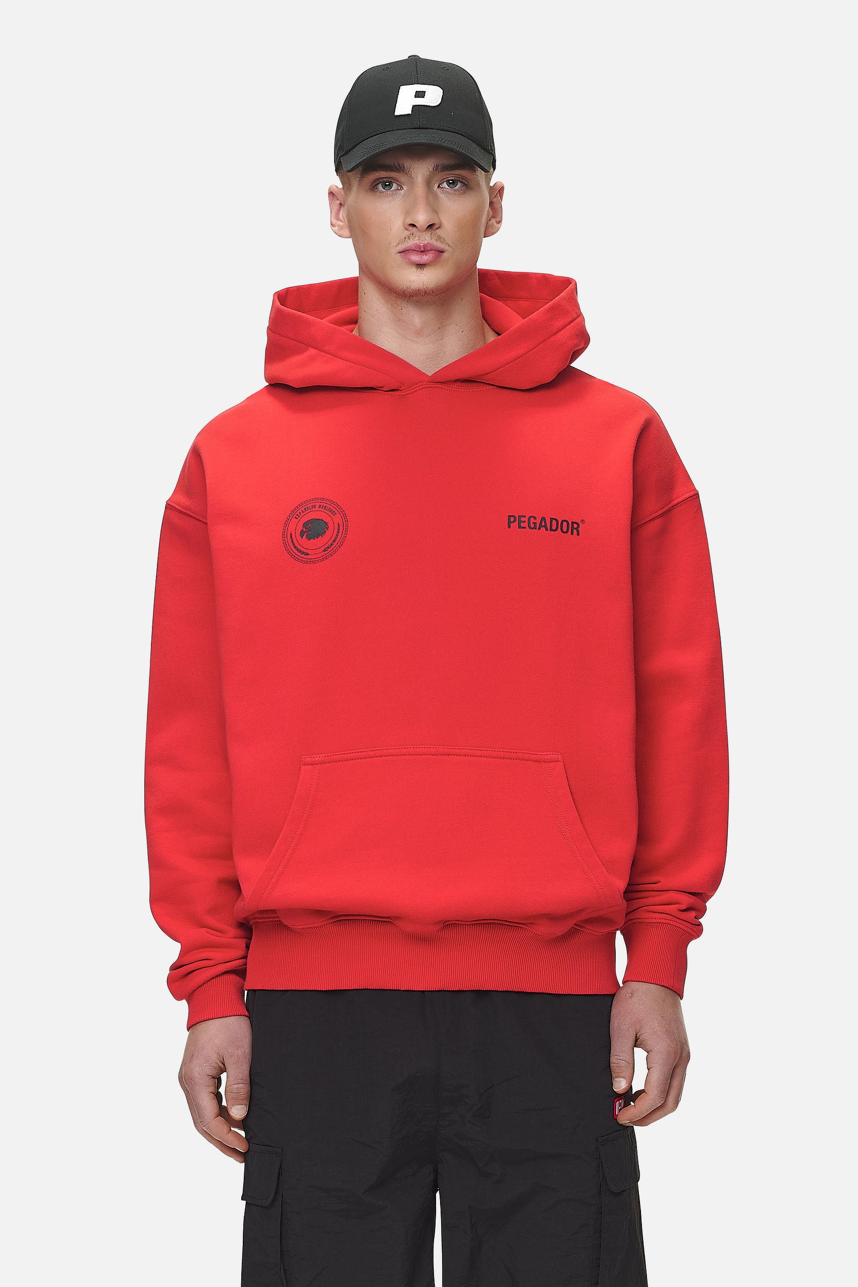 Pegador Gordan Oversized Hoodie Washed Red Hauptansicht aus der Never Too Late Kollektion für Herren