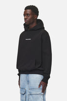 Pegador Colne Logo Oversized Hoodie Washed Black Gegenansicht aus der Never Too Late Kollektion für Herren