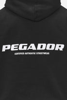 Pegador Colne Logo Oversized Hoodie Black Detailshot aus der Do not Disturb Kollektion für Herren