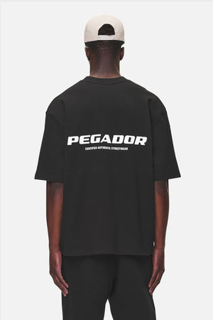 Pegador Colne Logo Oversized Tee Washed Black Hauptansicht aus der Never Too Late Kollektion für Herren