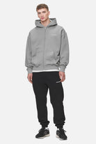 Pegador Logo Oversized Sweat Jacket Washed Cool Grey White Gum Ganzkörper Bild aus der Never Too Late Kollektion für Herren