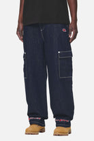 Pegador Renton Loose Jeans Dark Blue Seitenansicht aus der Never Too Late Kollektion für Herren