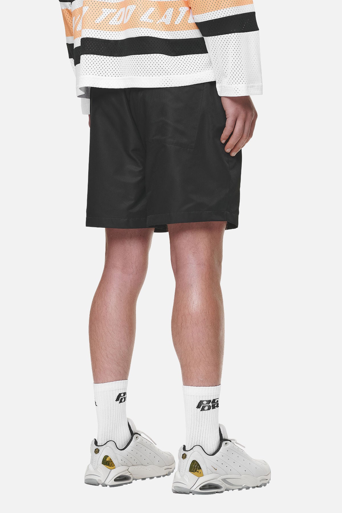 Pegador P Logo Basic Shorts Black Gegenansicht aus der Never Too Late Kollektion für Herren