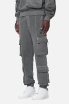 Pegador Harvey Terry Cargo Sweat Pants Vintage Grey Seitenansicht aus der Never Too Late Kollektion für Herren