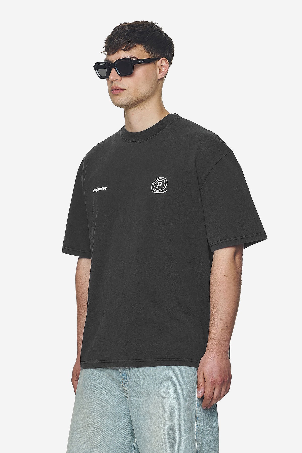 Pegador Harlan Oversized Tee Vintage Black Gegenansicht aus der Next Wave Kollektion für Herren