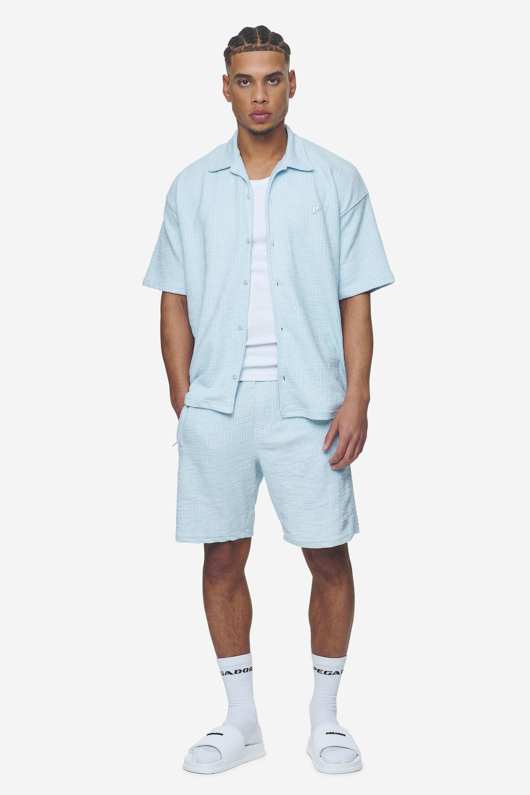 Pegador Libco Structured Knit Shirt Baby Blue Ganzkörper Bild aus der Next Wave Kollektion für Herren