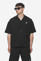 Pegador Libco Structured Knit Shirt Black Hauptansicht aus der Next Wave Kollektion für Herren