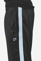 Pegador Zeno Track Pants Black Baby Blue Detailshot aus der Next Wave Kollektion für Herren