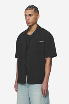 Pegador Acado Summer Shirt Black Seitenansicht aus der Next Wave Kollektion für Herren