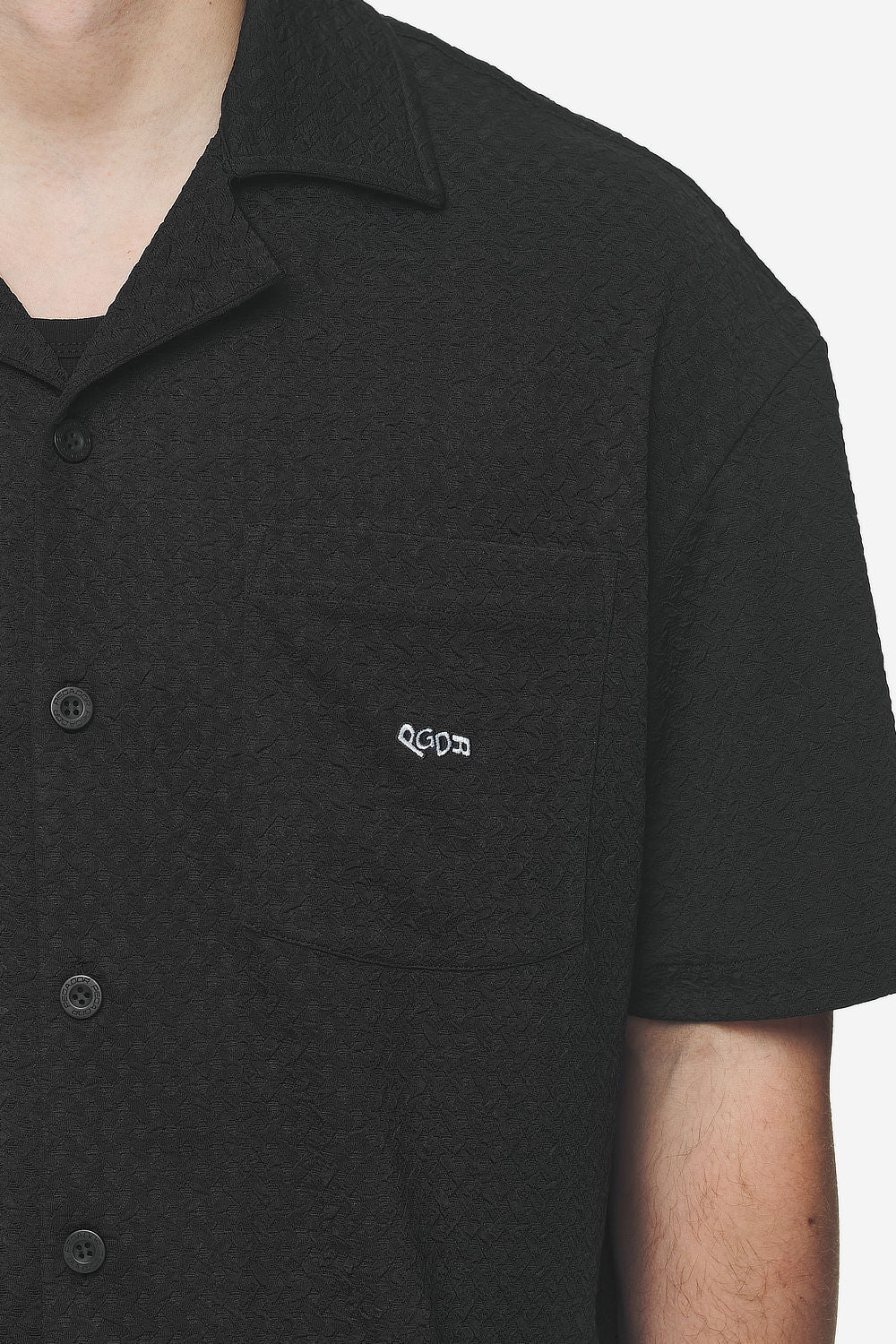 Pegador Wyton Structured Summer Shirt Black Detailshot aus der Next Wave Kollektion für Herren