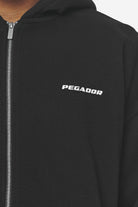 Pegador Logo Oversized Sweat Jacket Washed Black White Gum Detailshot aus der Next Wave Kollektion für Herren