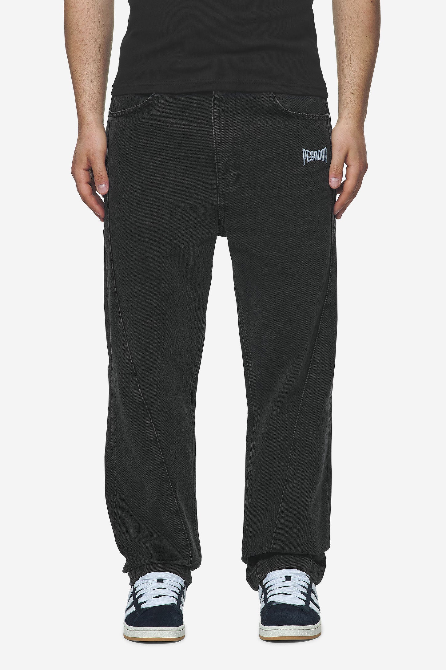 Pegador Valmar Baggy Jeans Washed Black Hauptansicht aus der Next Wave Kollektion für Herren