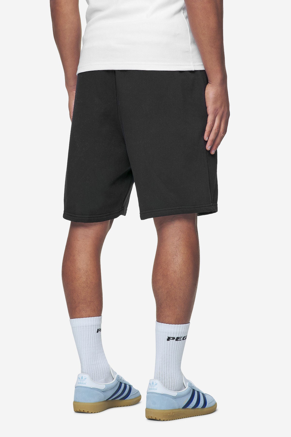 Pegador Logo Heavy Sweat Shorts Washed Black White Gum Gegenansicht aus der Next Wave Kollektion für Herren