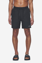 Pegador Logo Swim Shorts Black Hauptansicht aus der Next Wave Kollektion für Herren