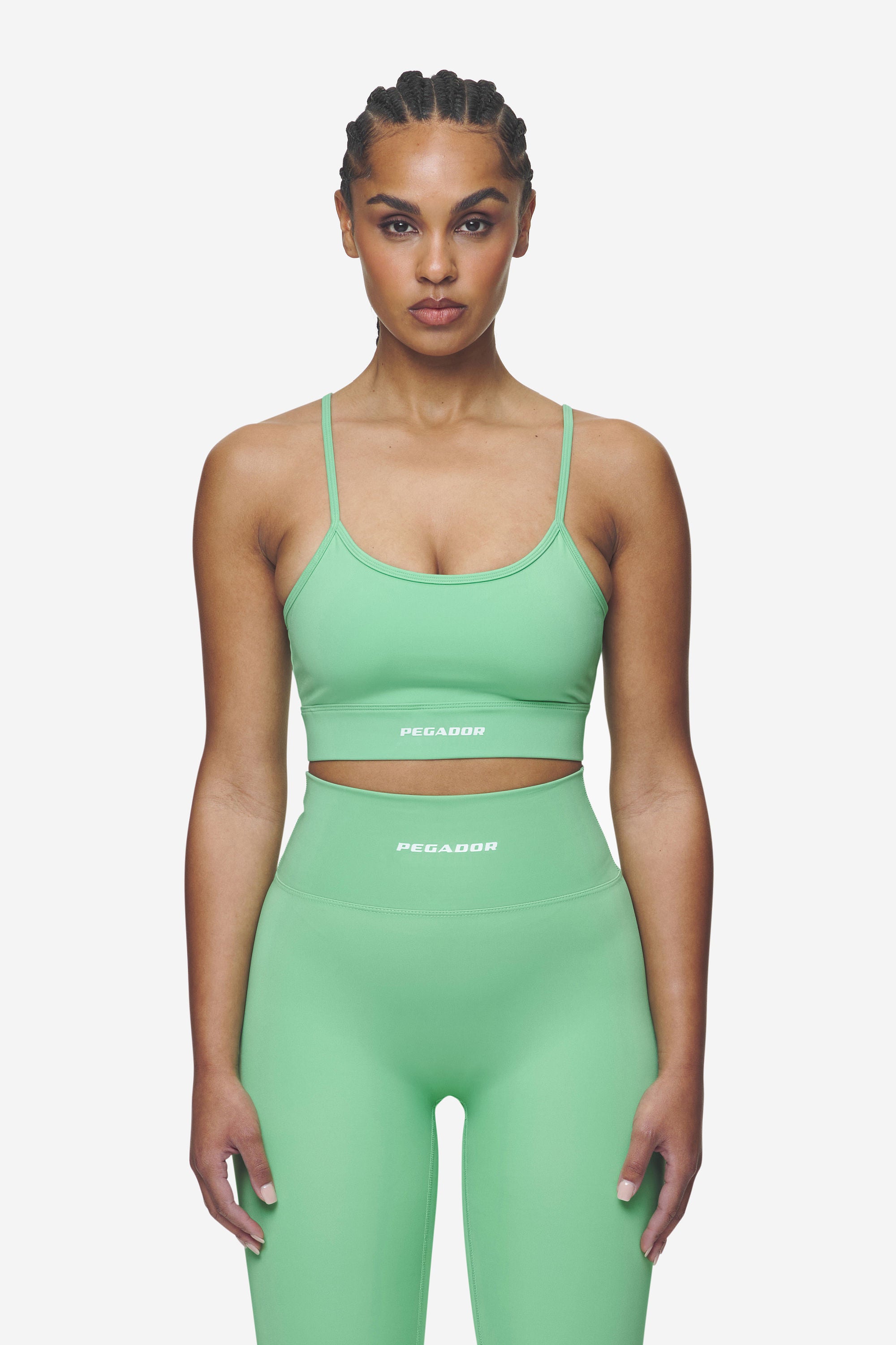 Pegador Taja Sport Bra Peppermint Green White Hauptansicht aus der Next Wave Kollektion für DaHerren