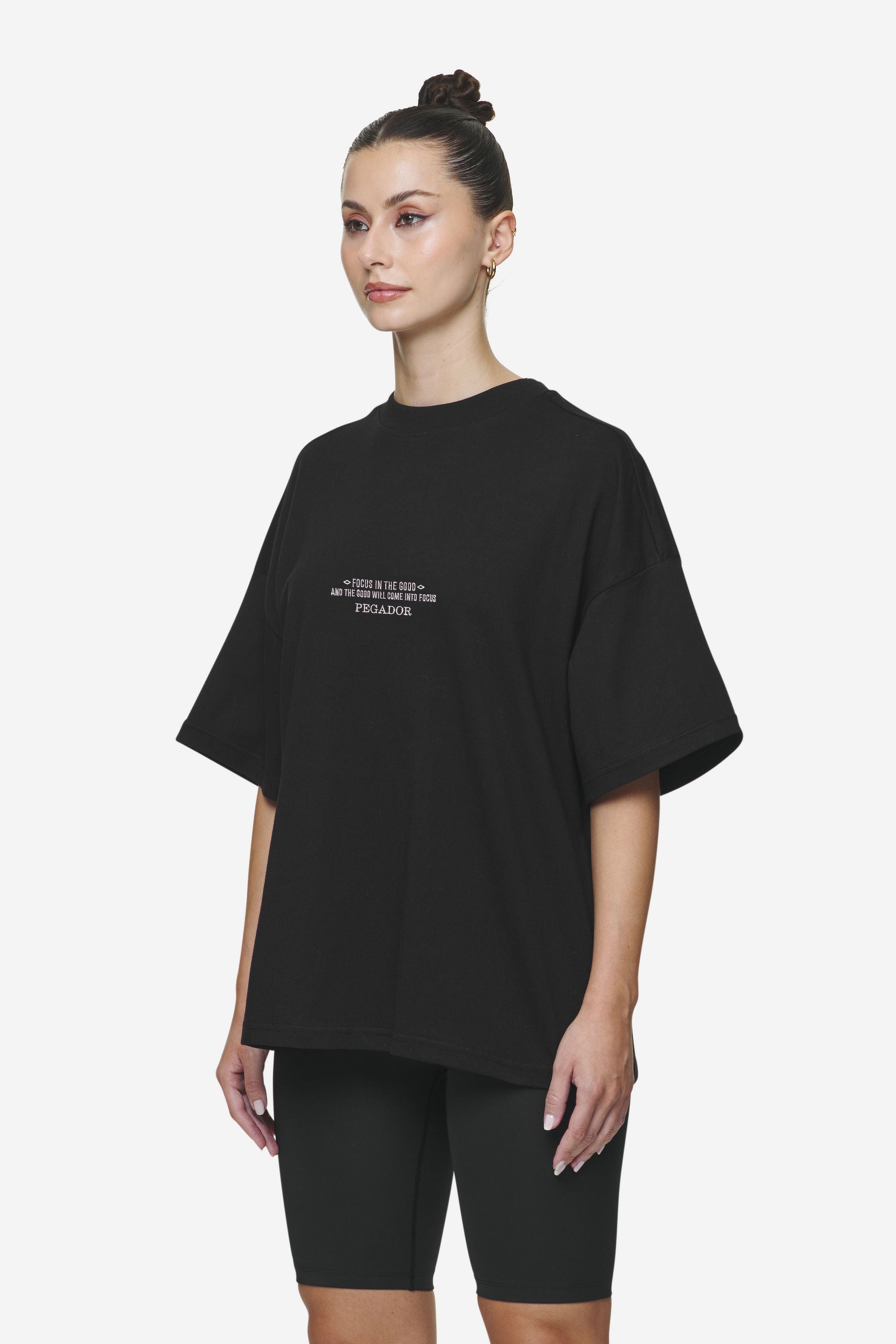 Pegador Naia Heavy Oversized Tee Black Gegenansicht aus der Next Wave Kollektion für DaHerren