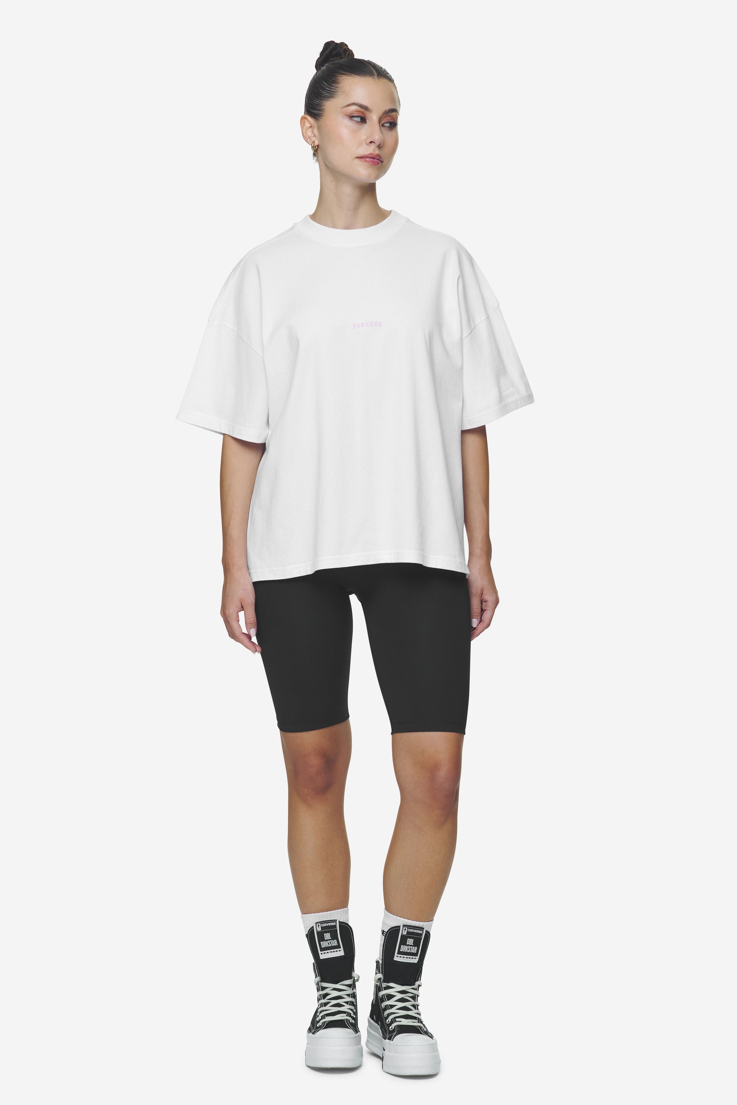 Pegador Gabi Heavy Oversized Tee White Ganzkörper Bild aus der Next Wave Kollektion für DaHerren