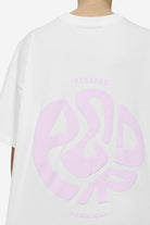 Pegador Gabi Heavy Oversized Tee White Detailshot aus der Next Wave Kollektion für DaHerren