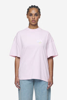 Pegador Lucia Heavy Oversized Tee Washed Bubblegum Seitenansicht aus der Next Wave Kollektion für DaHerren