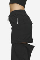 Pegador Delia 2-In-1 Parachute Skirt Black Detailshot aus der Next Wave Kollektion für DaHerren