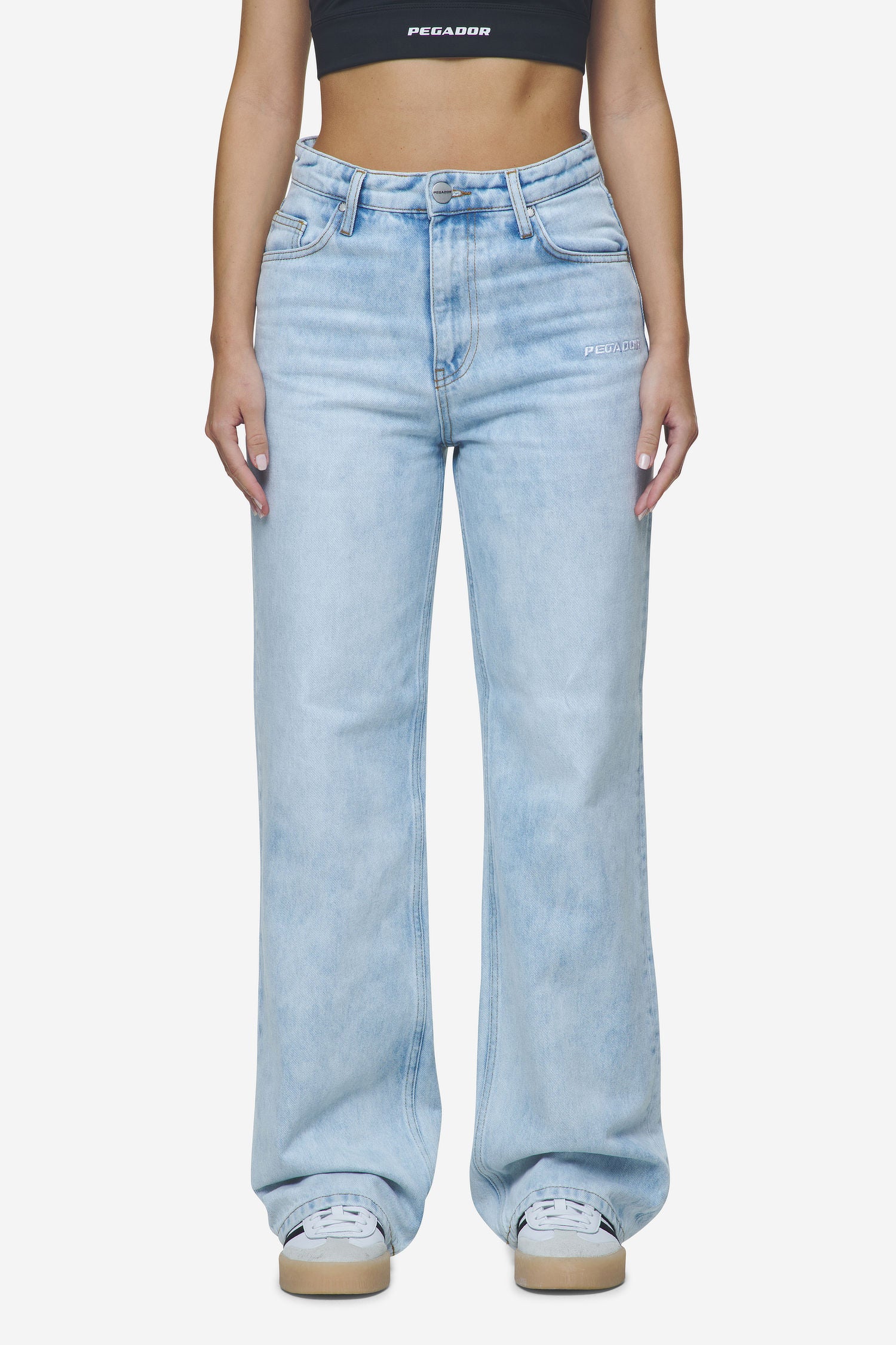 Pegador Lora Wide Leg Jeans Washed Light Blue Hauptansicht aus der Next Wave Kollektion für DaHerren