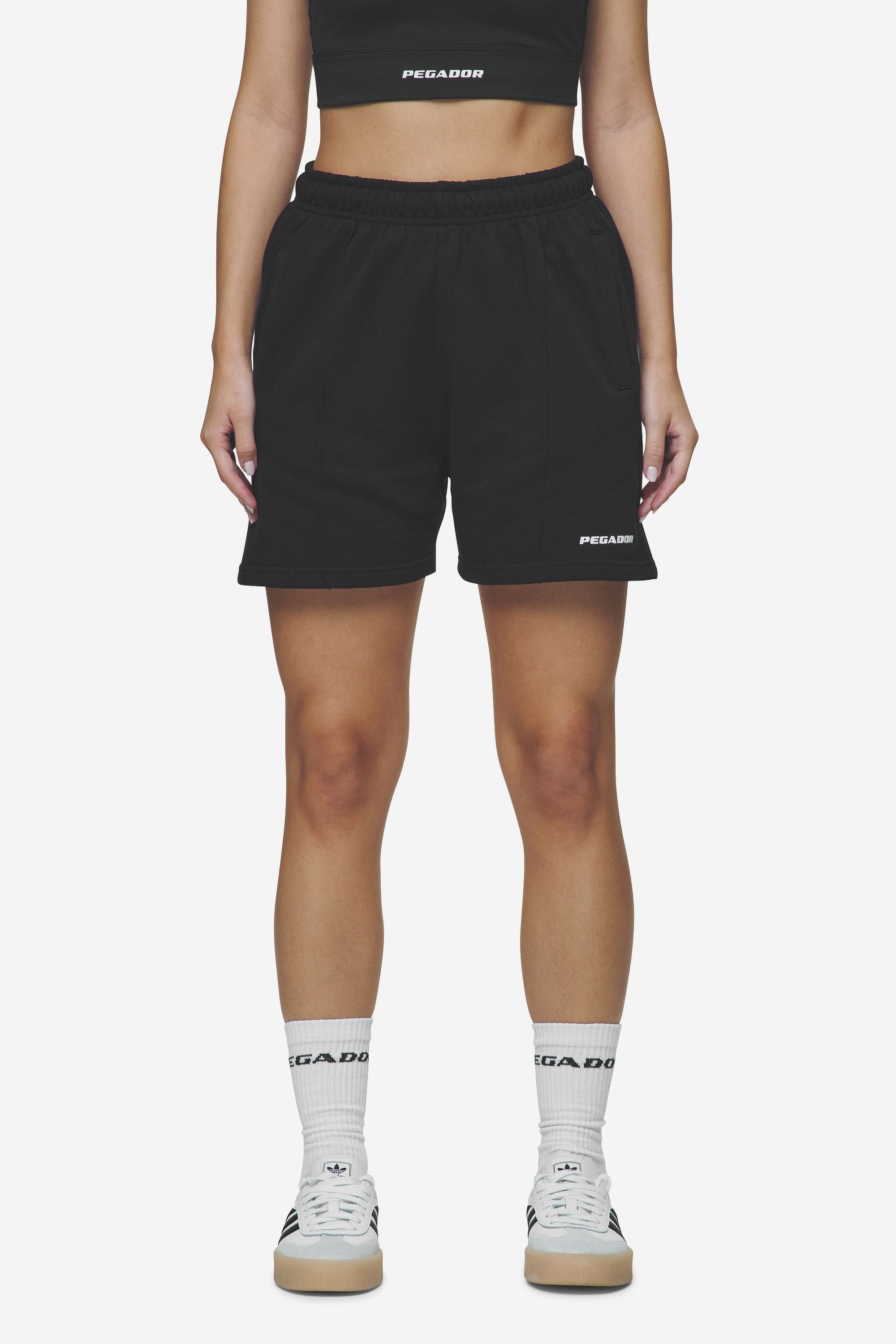 Pegador Sully High Waisted Shorts Black White Gum Hauptansicht aus der Next Wave Kollektion für DaHerren