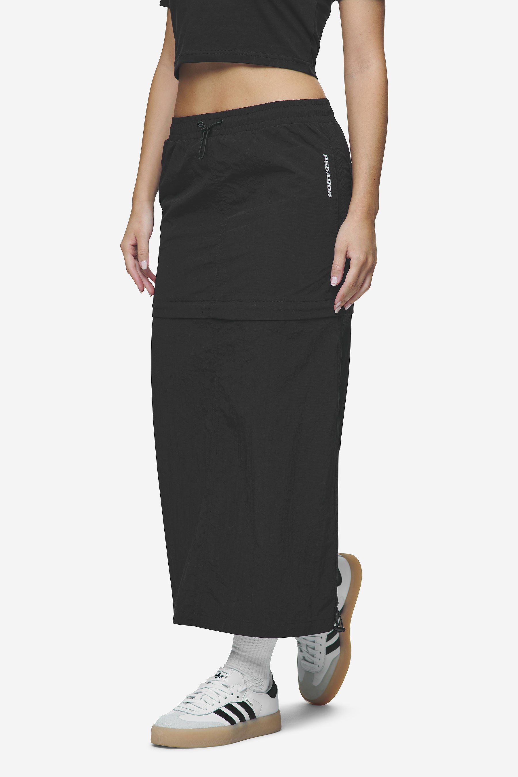 Pegador Delia 2-In-1 Parachute Skirt Black Hauptansicht aus der Next Wave Kollektion für DaHerren