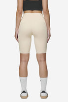 Pegador Lupita Biker Shorts Coast Sand White Gegenansicht aus der Next Wave Kollektion für DaHerren