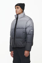 Pegador Tunis Faded Puffer Jacket Dark Grey Gegenansicht aus der PEGADOR® Outerwear 23 Kollektion für Herren