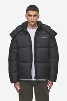 Pegador Marten Puffer Jacket Black Hauptansicht aus der PEGADOR® Outerwear 24 Kollektion für Herren