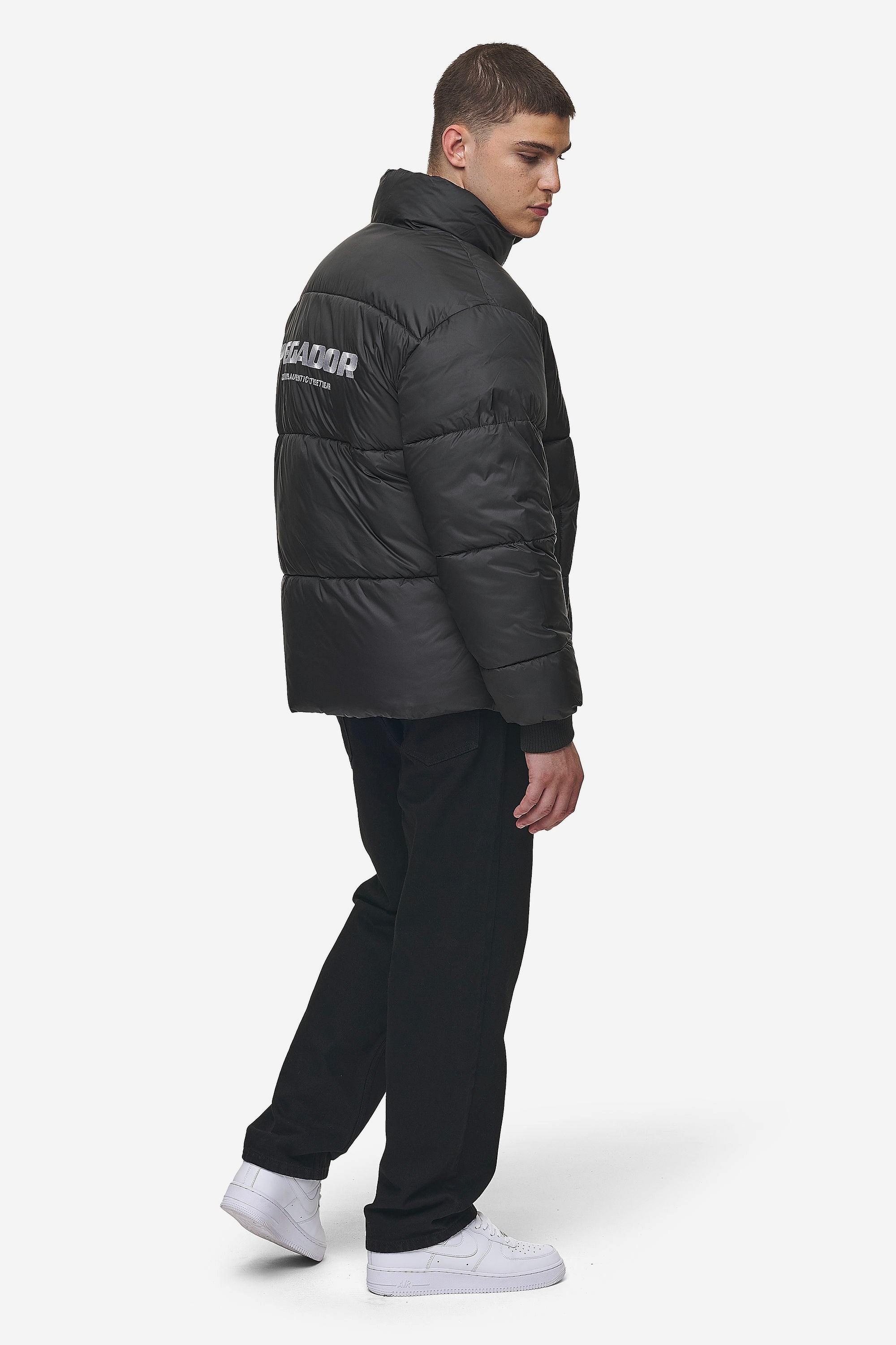 Pegador Picard Puffer Jacket Black Hauptansicht aus der PEGADOR® Outerwear 24 Kollektion für Herren