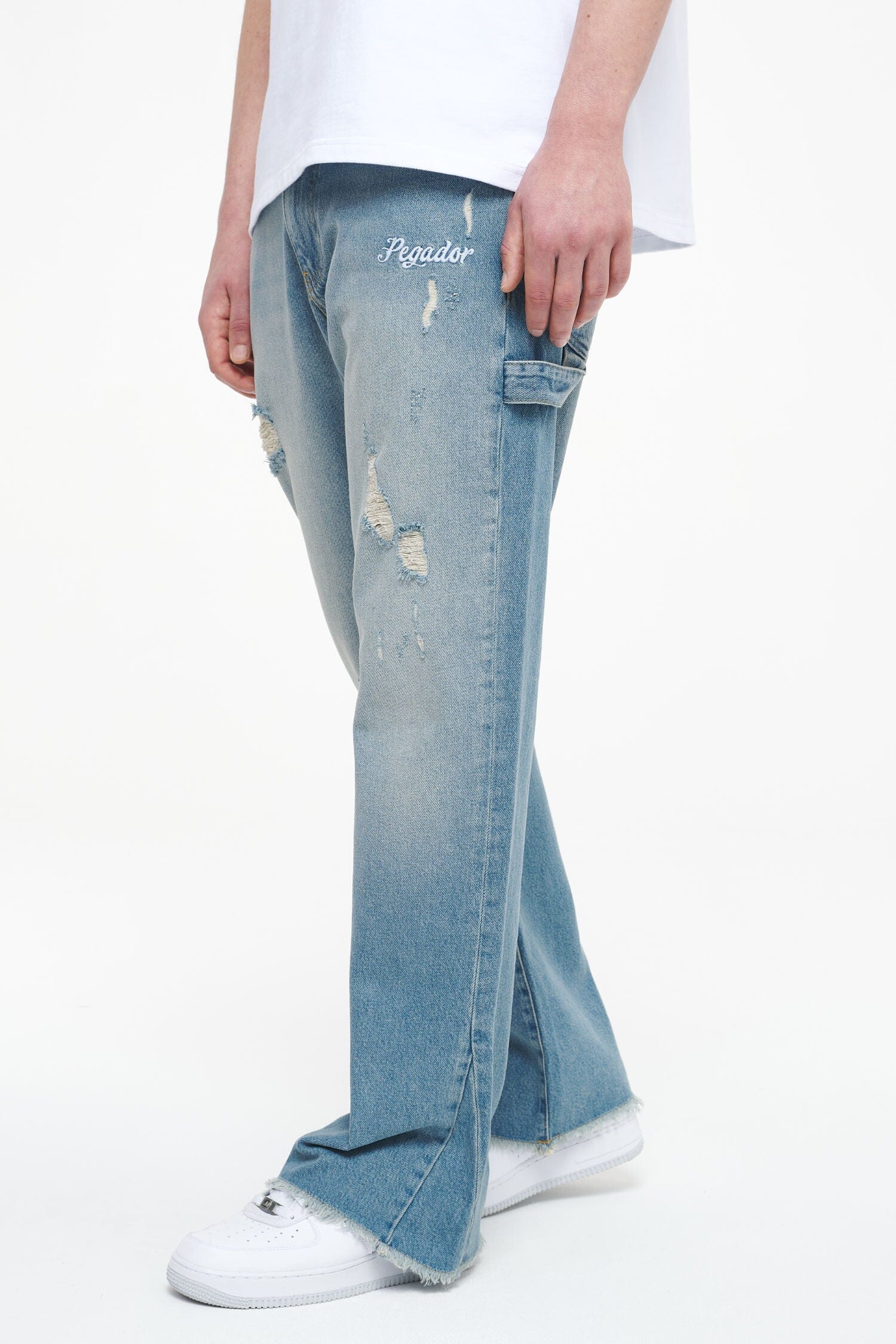 Pegador Alma Flared Jeans Washed Light Blue Hauptansicht aus der Trust The Process Kollektion für Herren