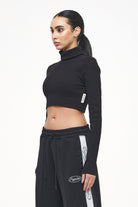 Pegador Zito Rib Cropped Turtleneck Longsleeve Black Seitenansicht aus der Trust The Process Kollektion für DaHerren